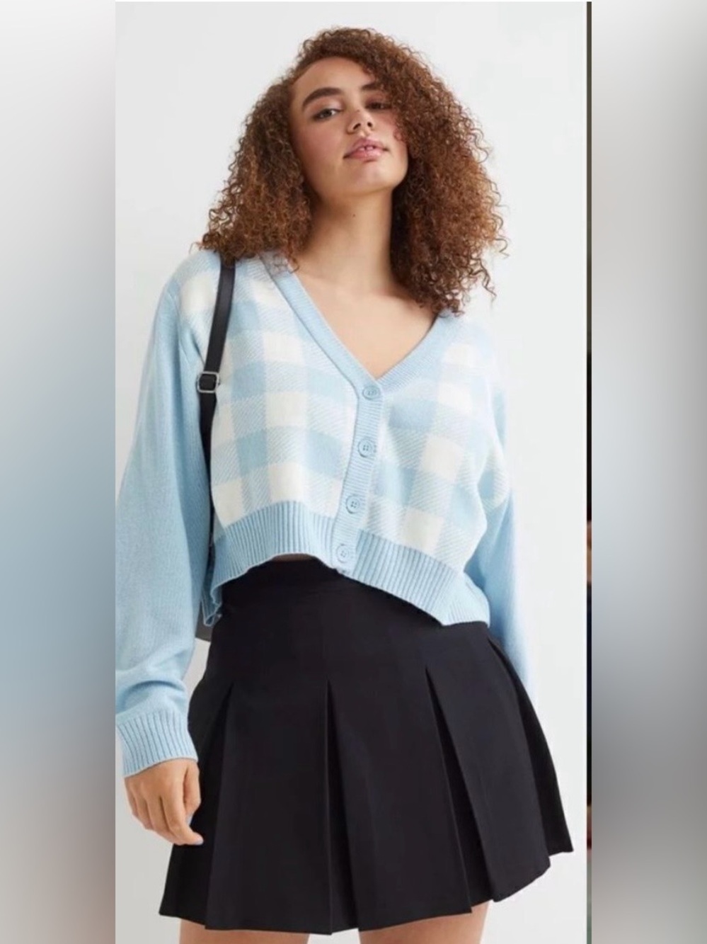 H&M Cropped V-Neck Gingham Buffalo Check Cardigan Sweater Light Blue & White XL